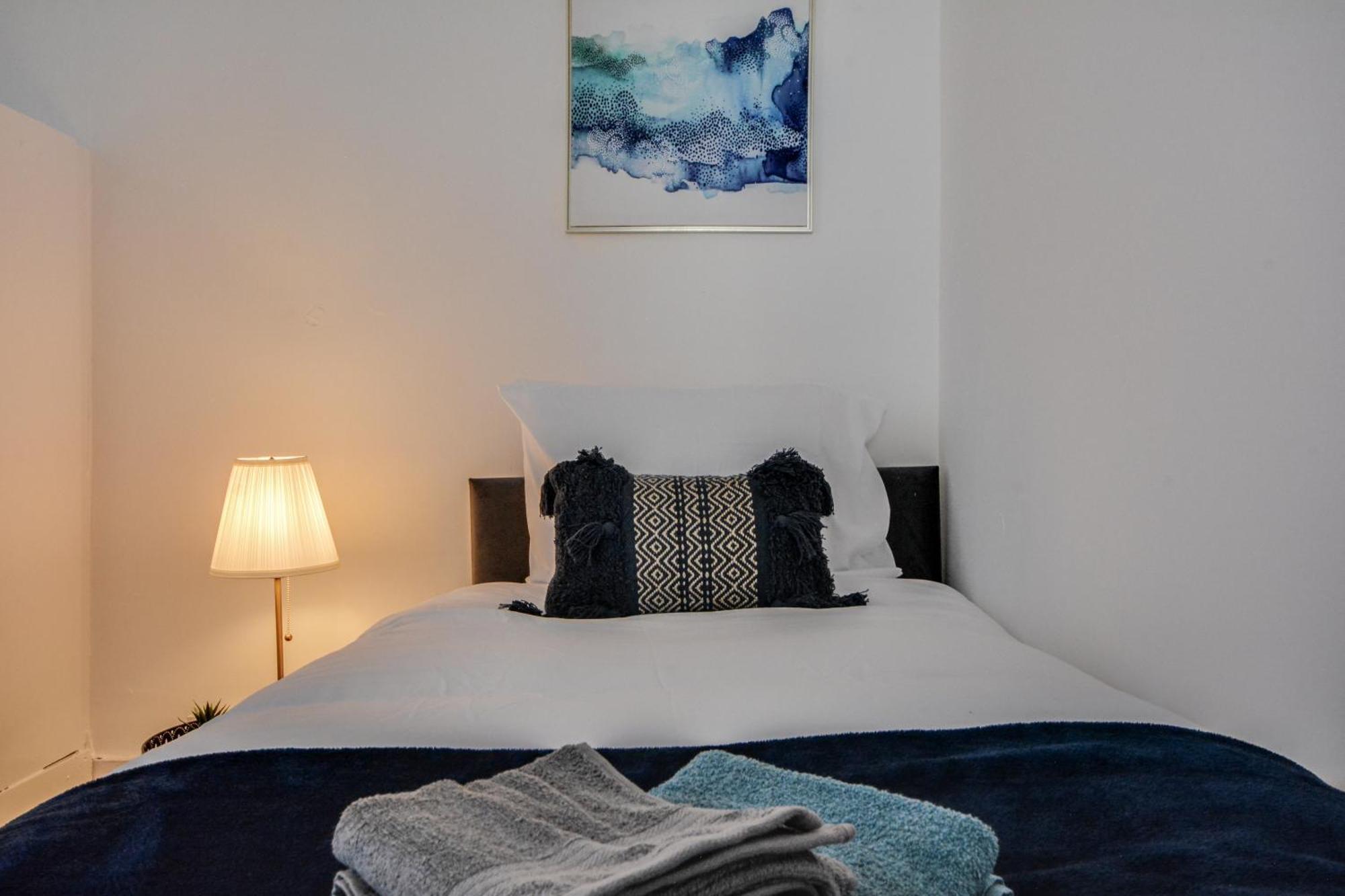 Stay With Alexandra 2 Free Parking - High Speed Free Wifi Liverpool Extérieur photo
