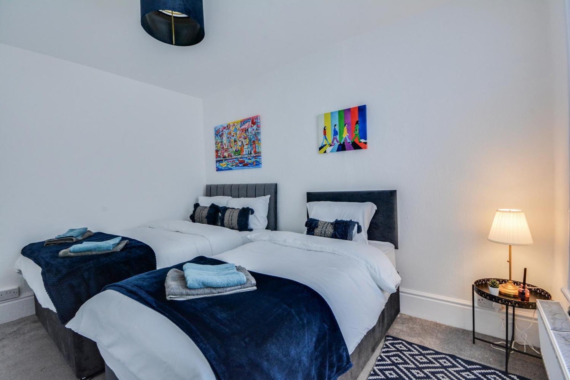 Stay With Alexandra 2 Free Parking - High Speed Free Wifi Liverpool Extérieur photo