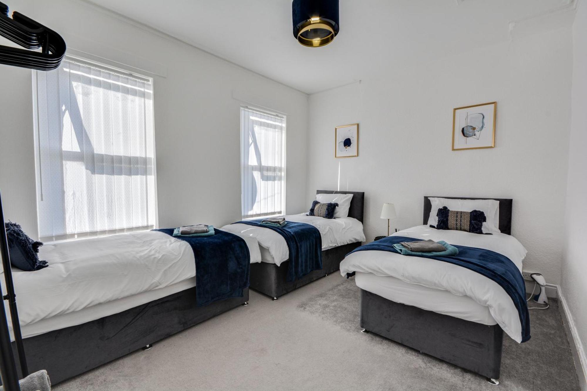 Stay With Alexandra 2 Free Parking - High Speed Free Wifi Liverpool Extérieur photo